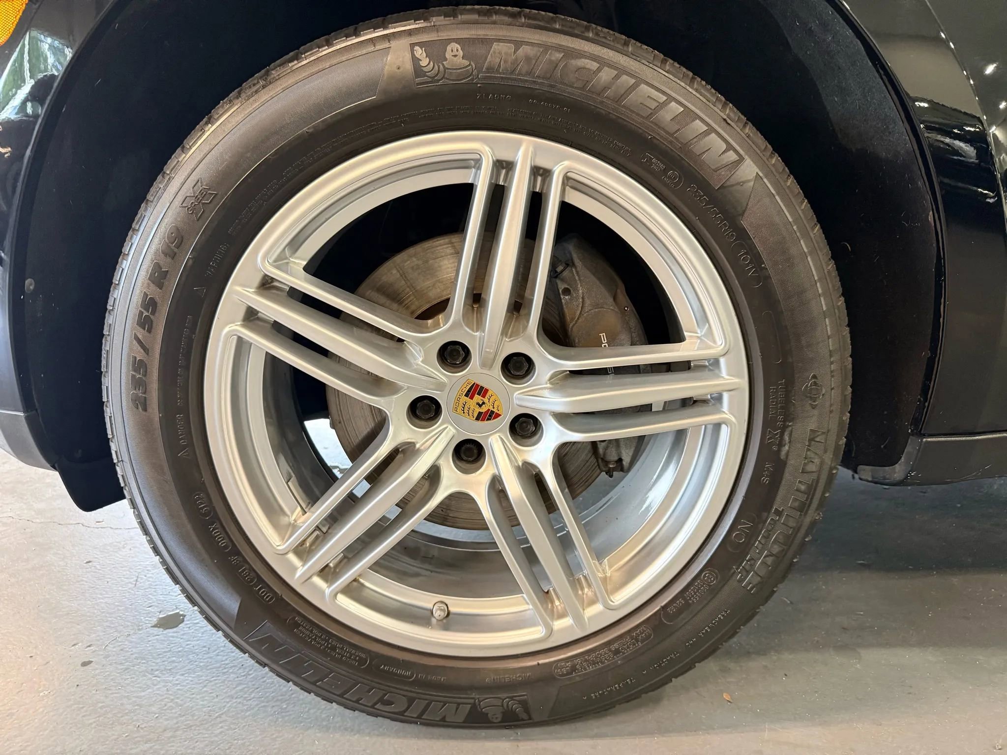 Used 2018 Porsche Macan Sport Edition image 43