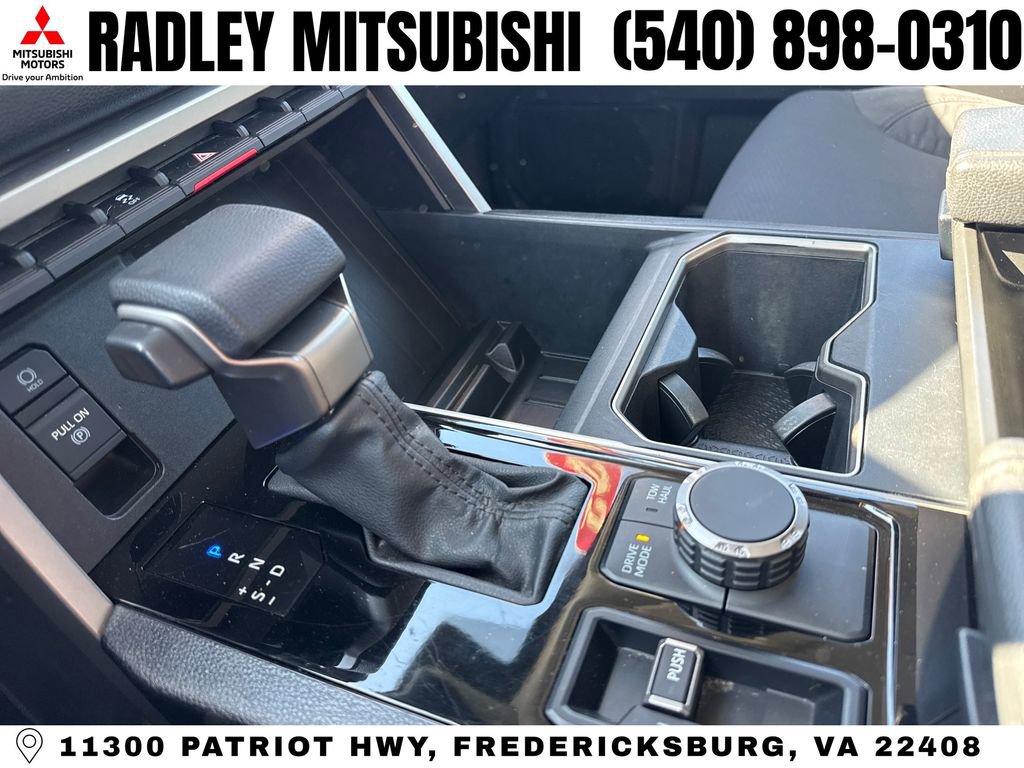 Used 2022 Toyota Tundra SR5 image 11