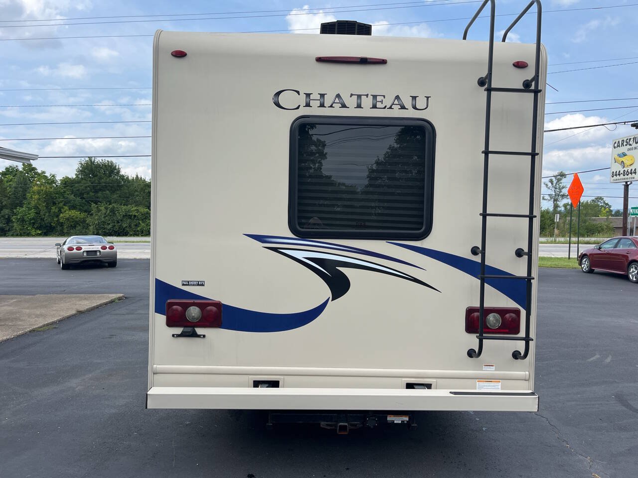 Used 2018 Ford E-450 and Econoline 450 Super Duty w/ Motorhome Prep Package RWD image 3
