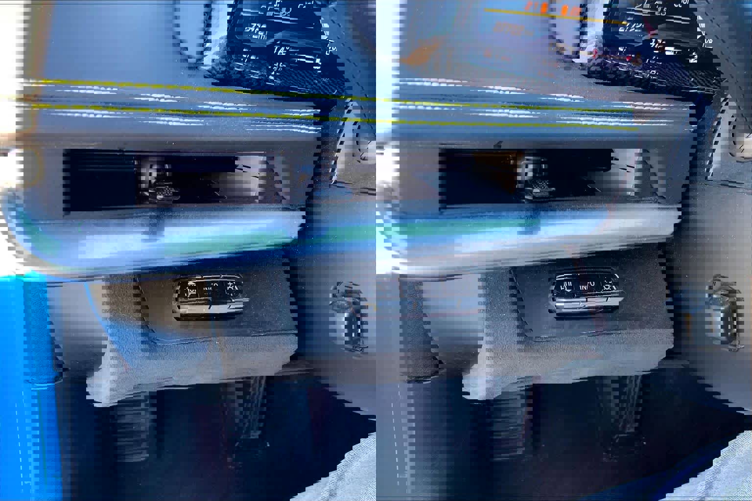 Used 2022 Chevrolet Corvette Stingray Premium Cpe w/ Z51 Performance Package image 30