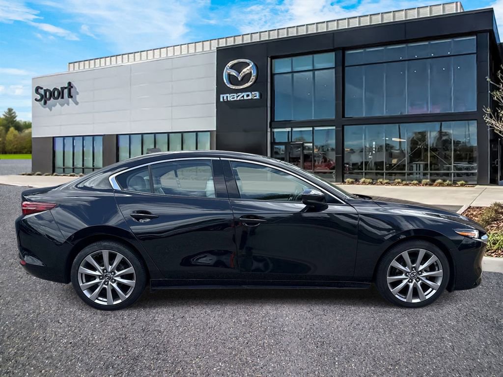 Used 2019 MAZDA MAZDA3 Sedan w/ Premium Package image 2