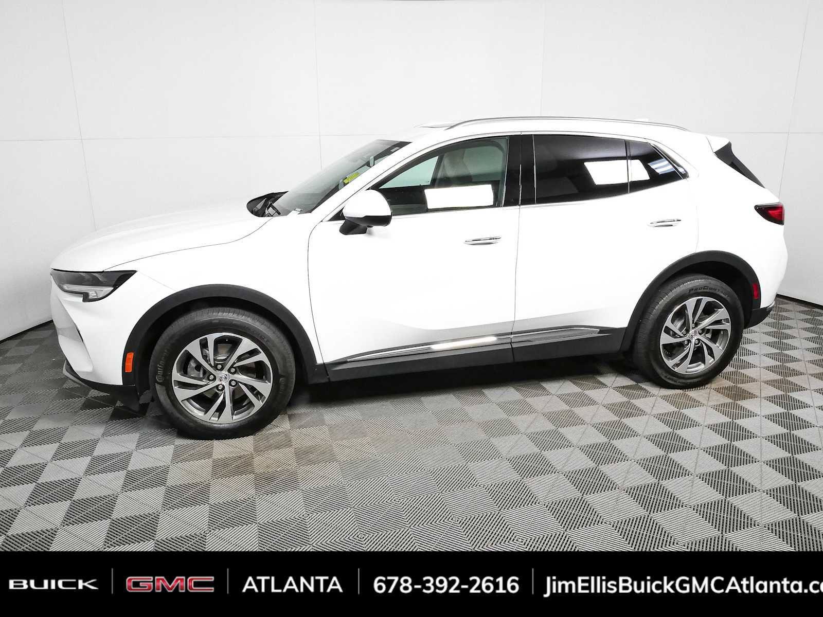 Certified 2022 Buick Envision Essence w/ Technology Package I FWD image 33