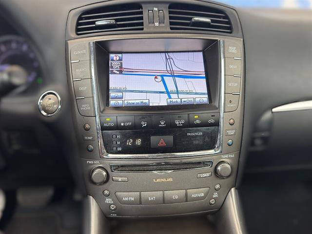 Used 2012 Lexus IS 250C w/ Luxury Pkg RWD image 17