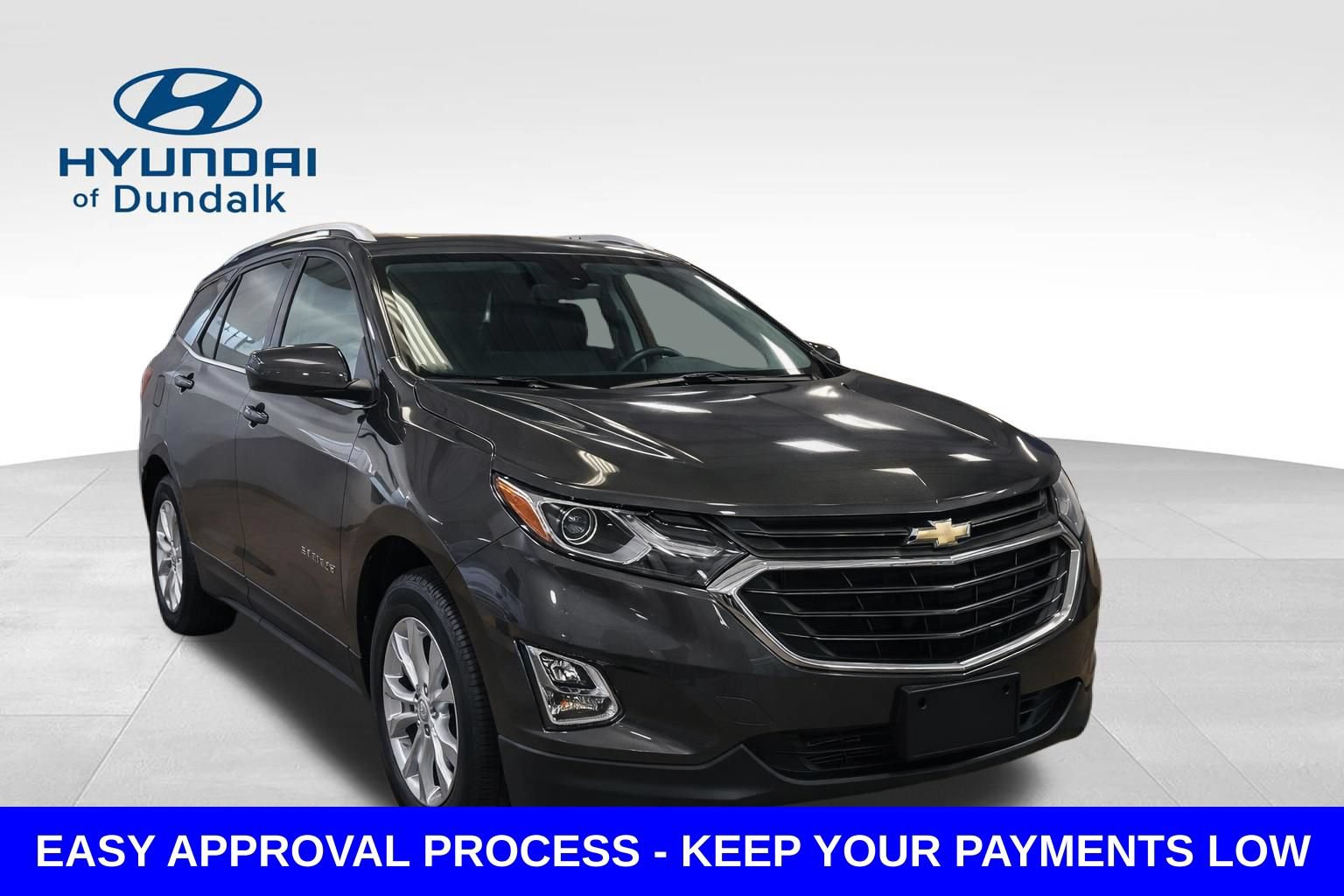 Used 2018 Chevrolet Equinox LT w/ Sun & Infotainment Package AWD/4WD image 3
