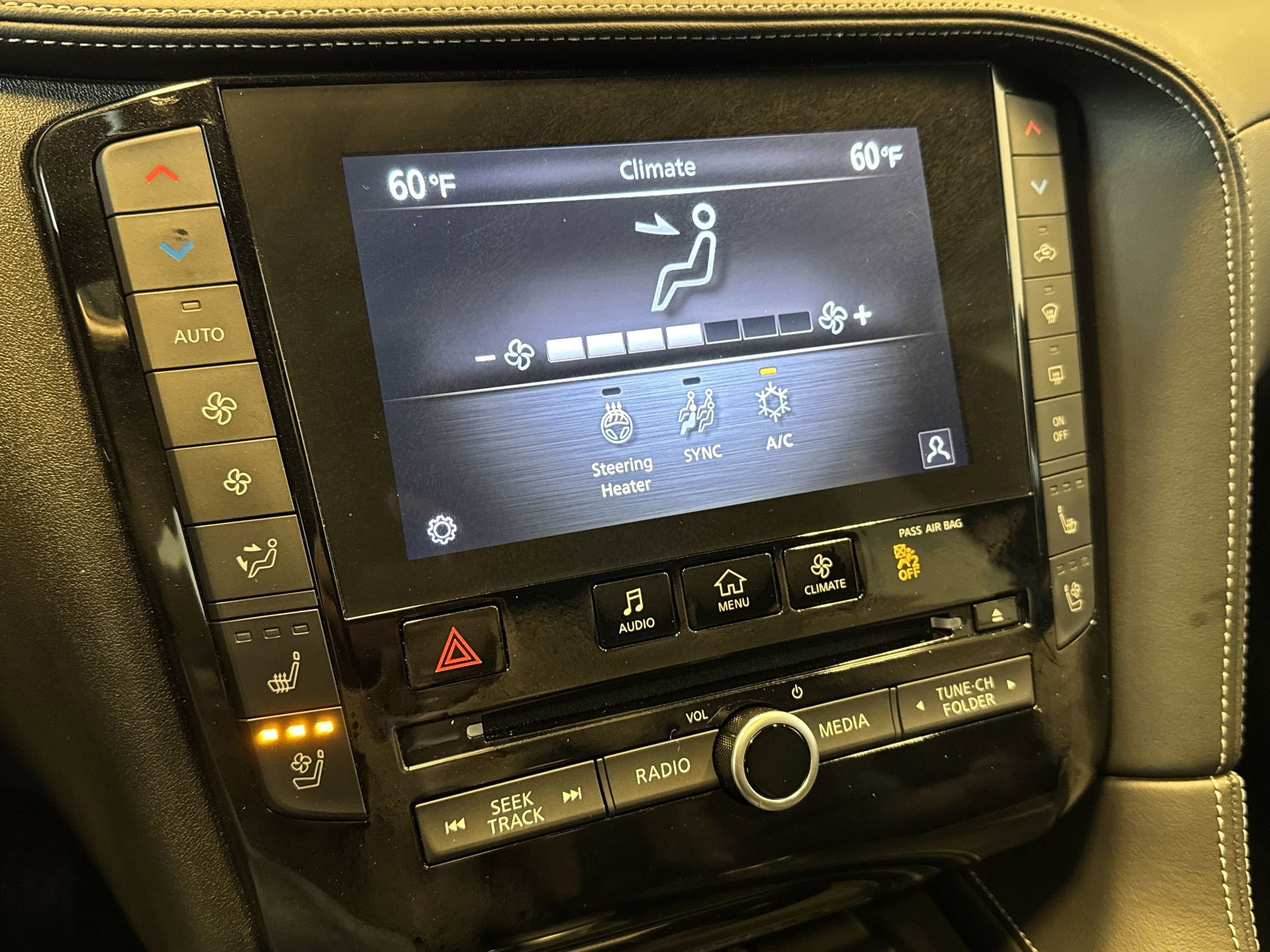 Certified 2025 INFINITI QX55 Essential image 19