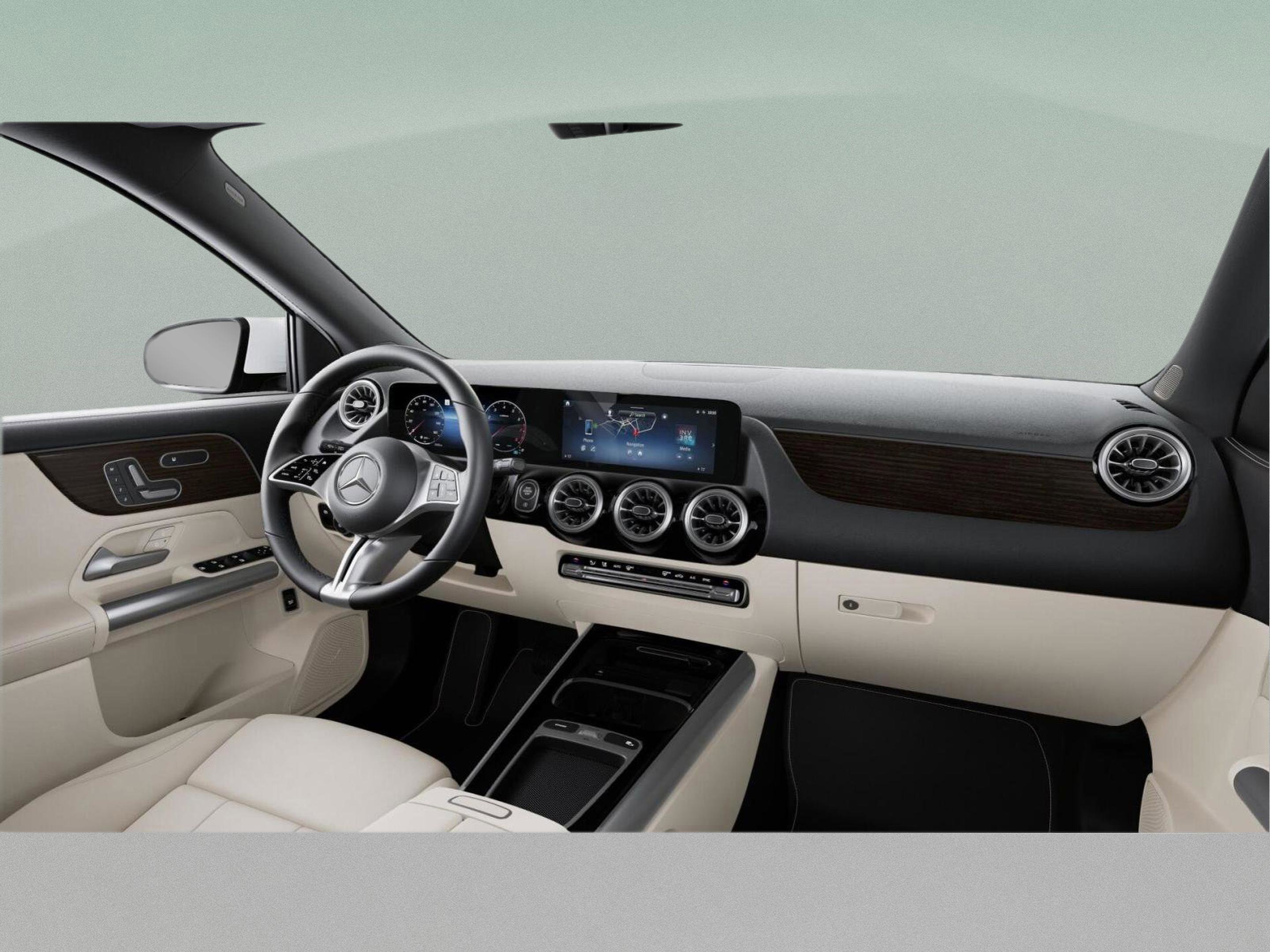 New 2026 Mercedes-Benz GLA 250 4MATIC image 42