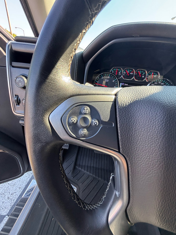 Used 2018 Chevrolet Silverado 1500 LTZ w/ Sport Package image 15