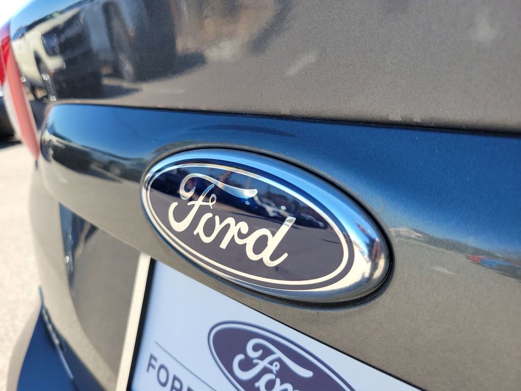 Used 2017 Ford C-MAX SE image 8