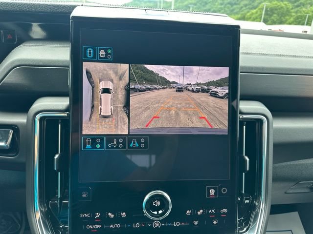 New 2026 GMC Yukon Denali AWD/4WD image 15