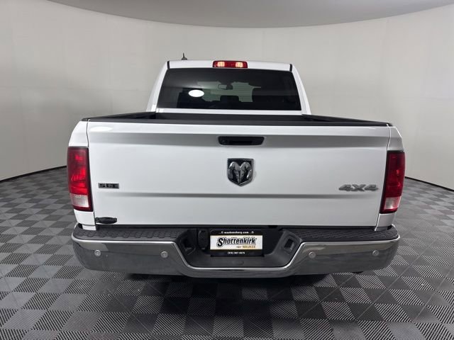 Used 2022 RAM 1500 Classic SLT w/ Electronics Convenience Group image 3