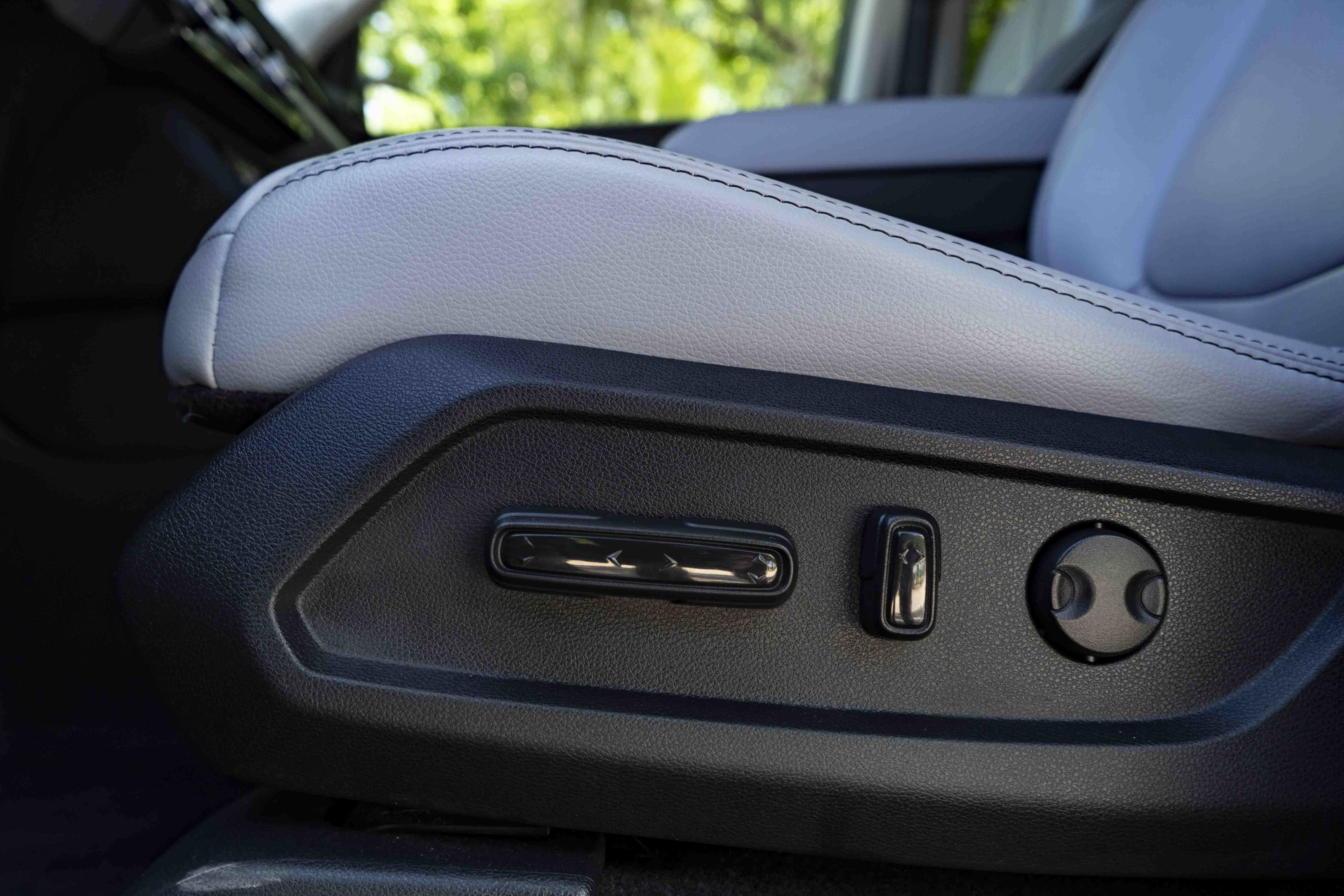 Certified 2024 Honda Pilot Touring image 41