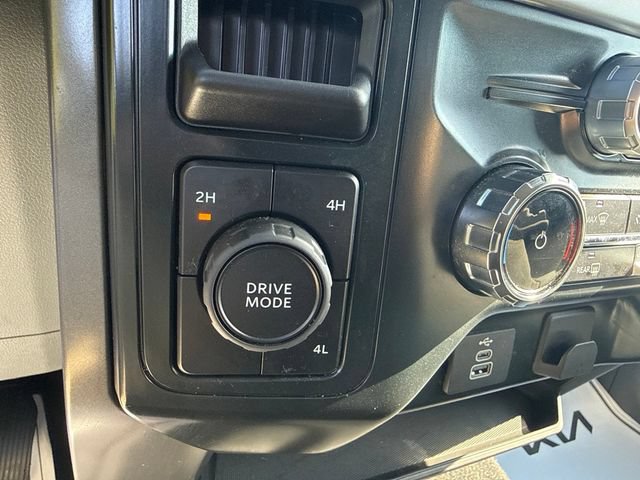 Used 2025 Ford F150 XLT w/ Equipment Group 301A Standard AWD/4WD image 27
