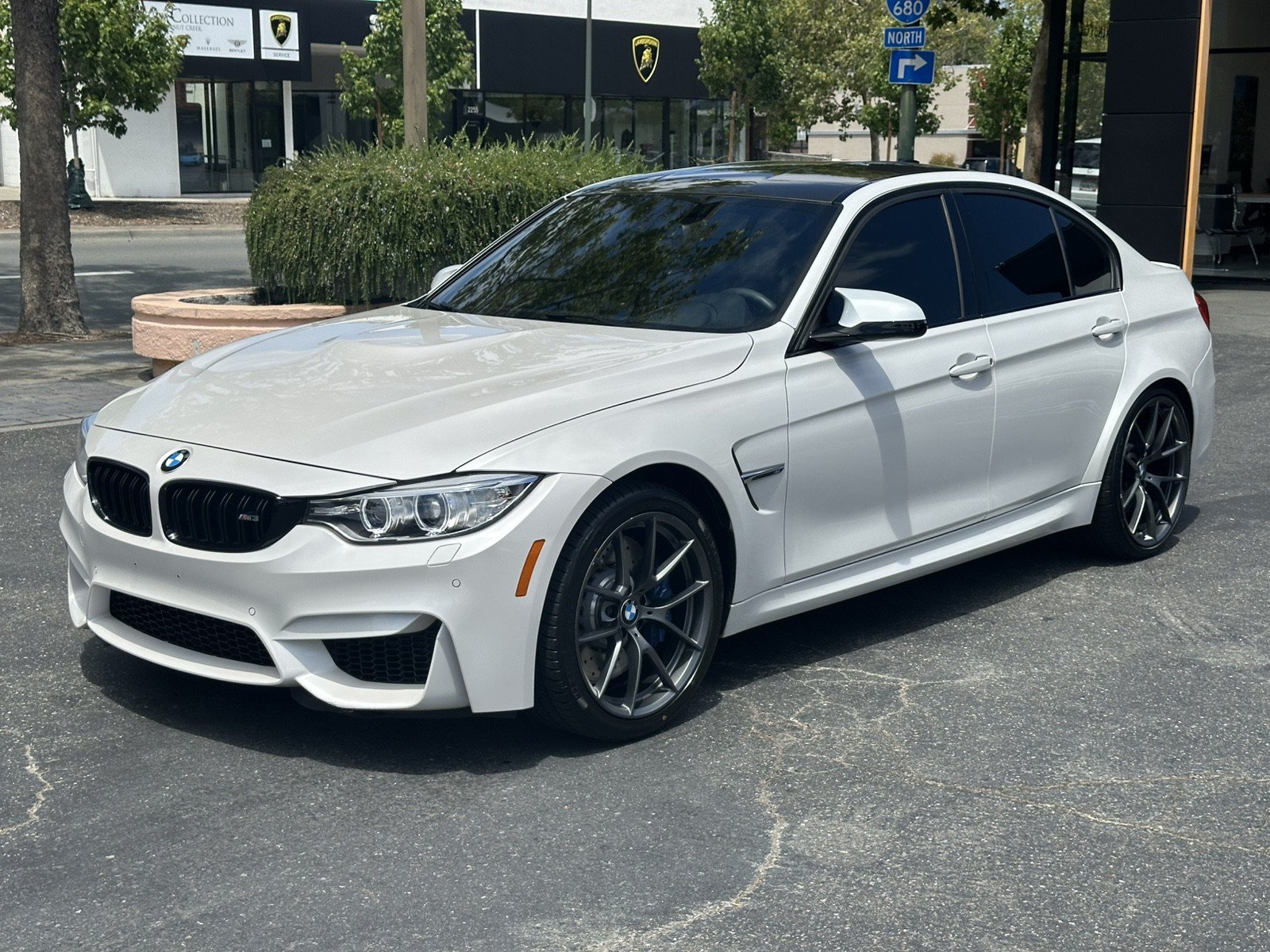 Used 2015 BMW M3 RWD image 3