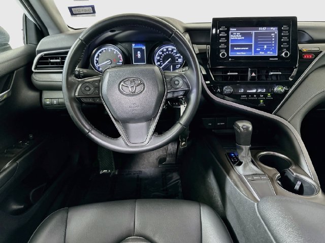 Used 2023 Toyota Camry SE FWD image 22