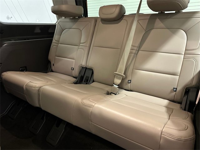 Used 2022 Lincoln Navigator Reserve image 20
