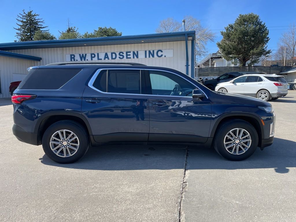 Used 2023 Chevrolet Traverse LT w/ LPO, Floor Liner Package image 18
