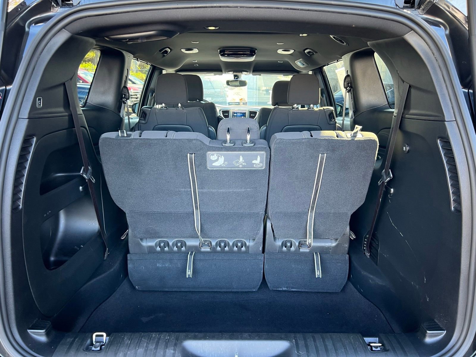 Used 2019 Chrysler Pacifica Touring Plus w/ S Appearance Package image 19