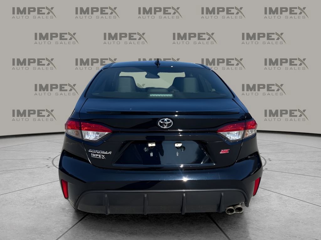 Used 2025 Toyota Corolla SE image 4