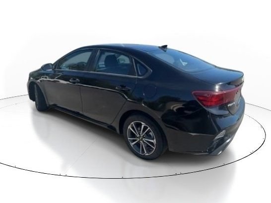 Used 2023 Kia Forte LXS FWD image 7