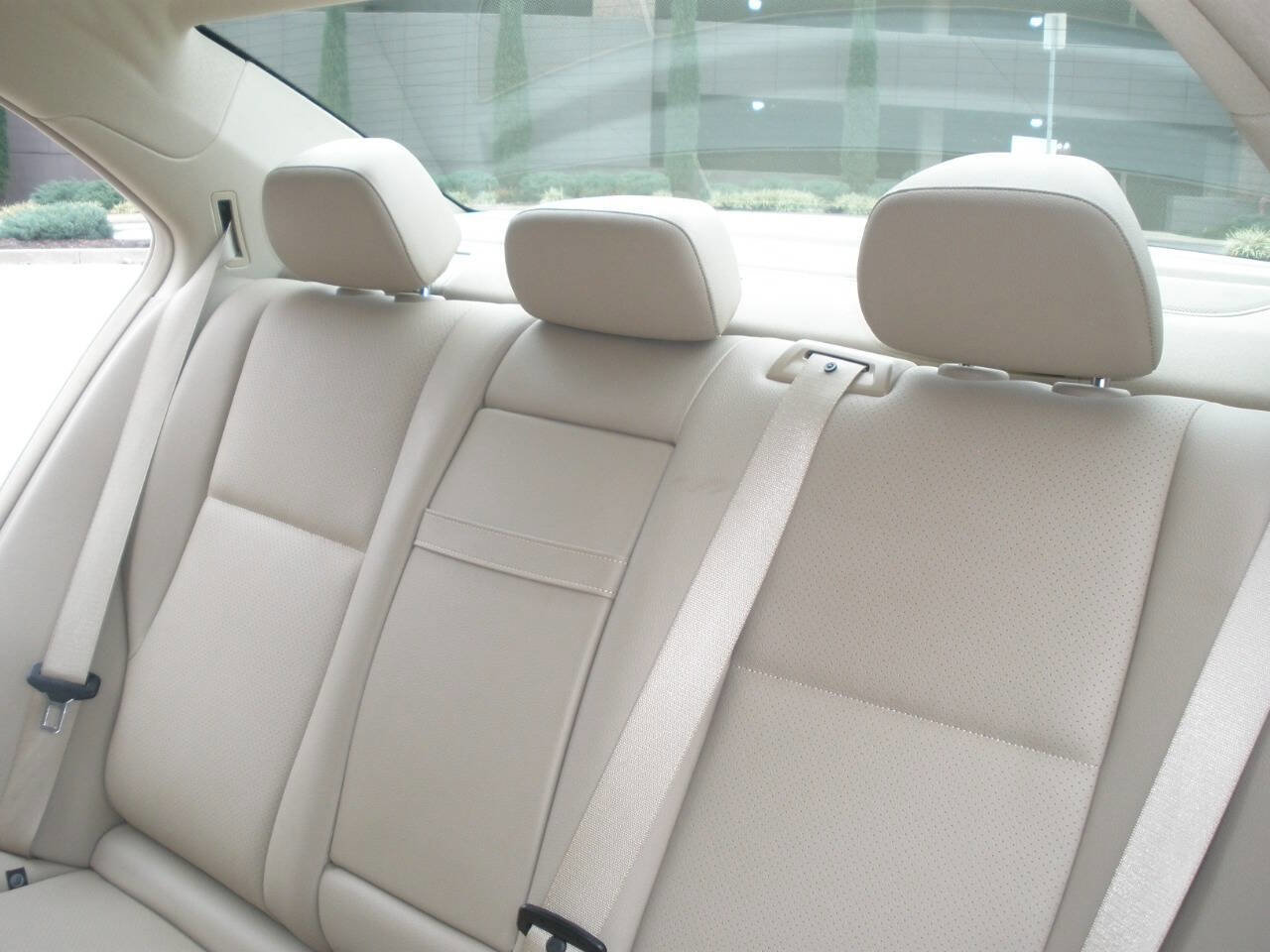 Used 2013 Mercedes-Benz C 250 Sedan image 31