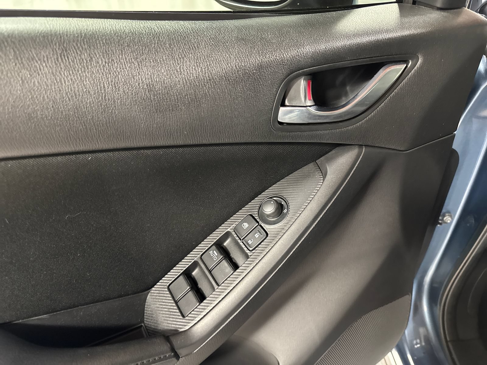 Used 2016 MAZDA CX-5 Sport FWD image 16
