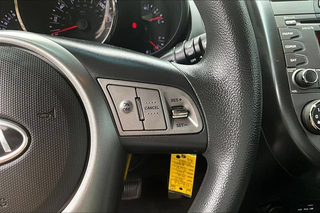 Used 2011 Kia Soul + w/ Audio Pkg FWD image 11