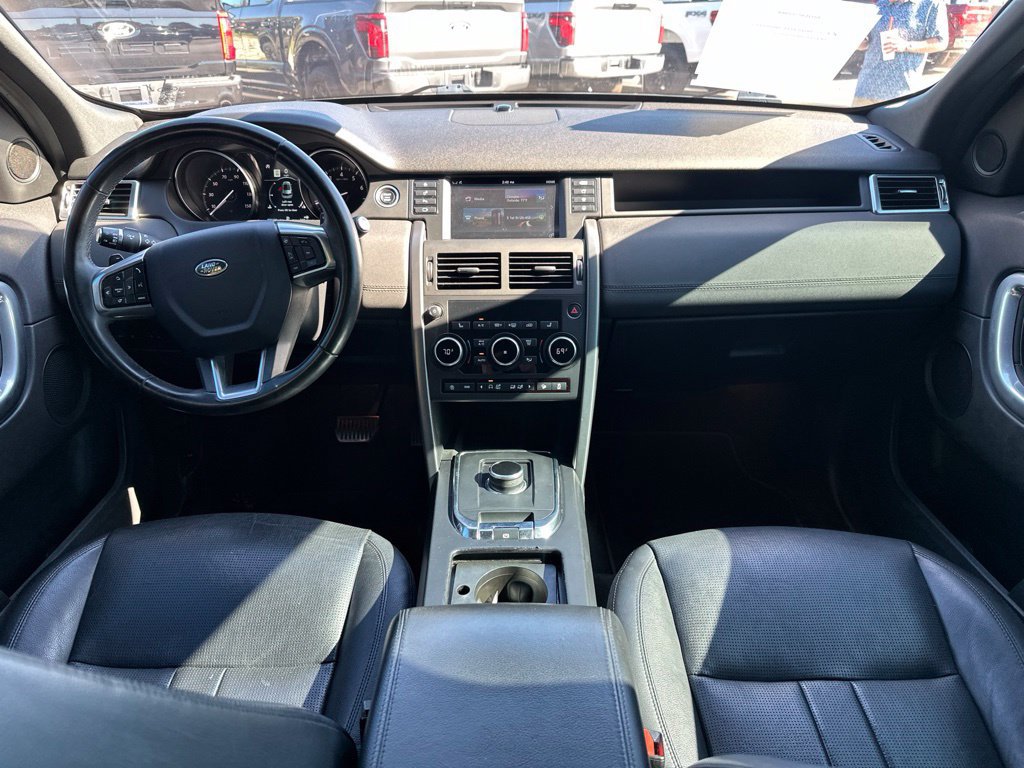 Used 2019 Land Rover Discovery Sport HSE AWD/4WD image 13