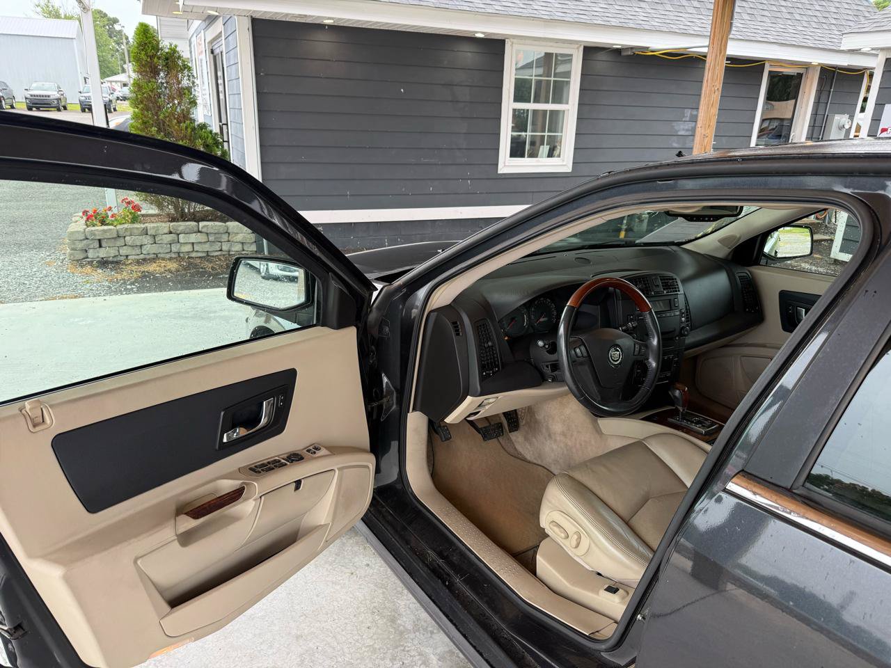 Used 2004 Cadillac SRX RWD image 15