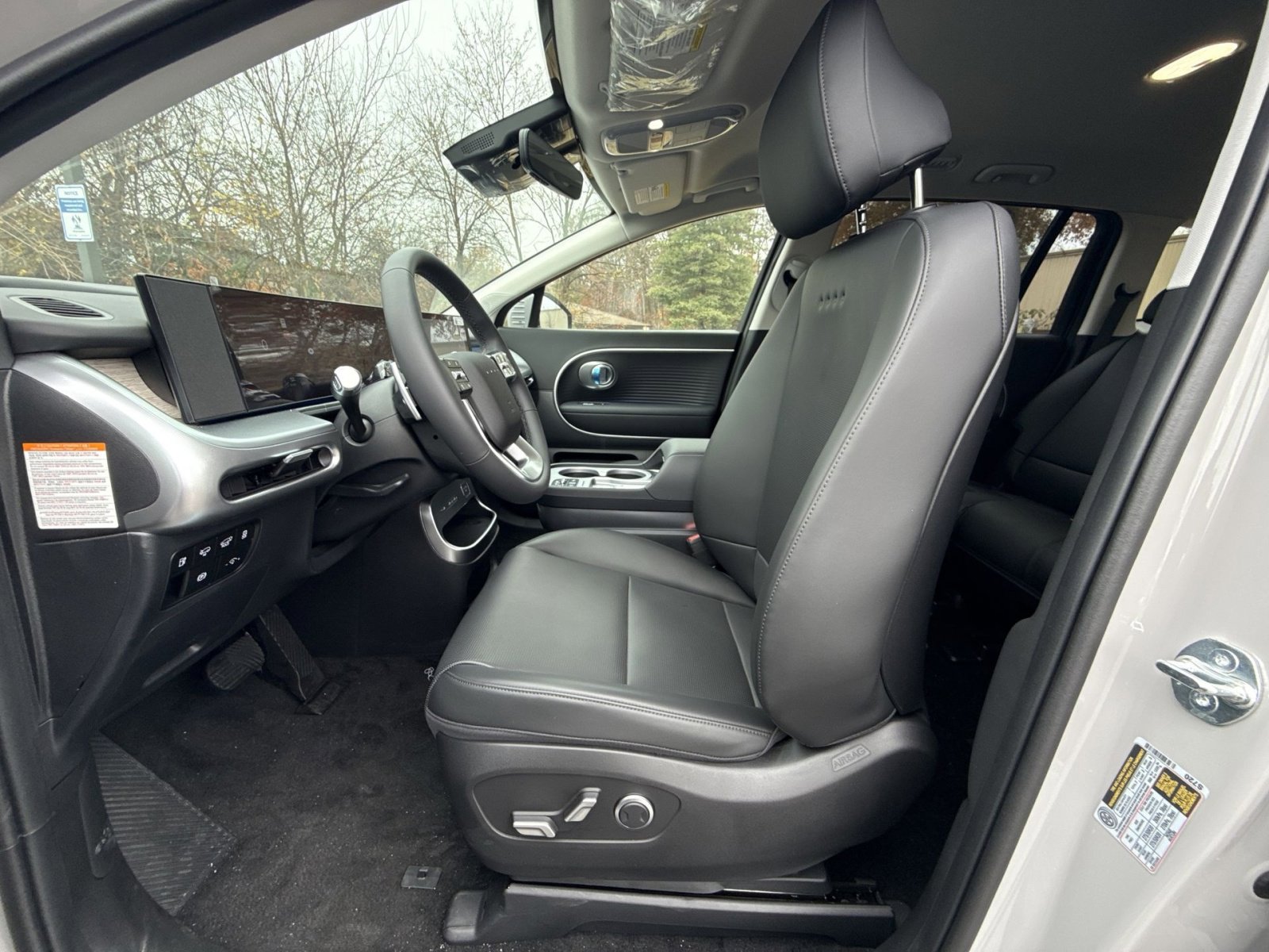 New 2026 Hyundai Ioniq 9 SEL image 13