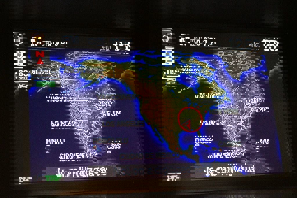 Used 2017 Acura MDX SH-AWD w/ Technology Package image 7