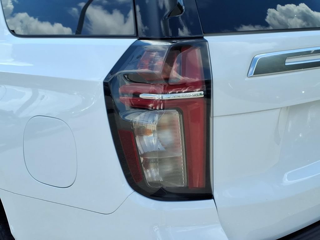 Certified 2023 Chevrolet Tahoe High Country AWD/4WD image 9