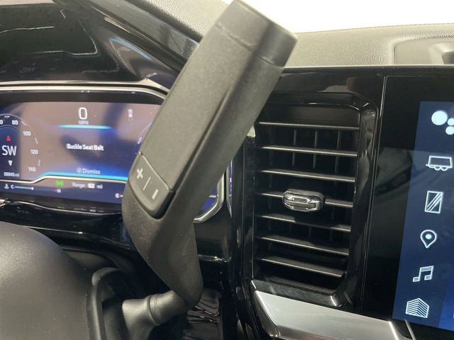 Used 2024 Chevrolet Silverado 1500 LT AWD/4WD image 20