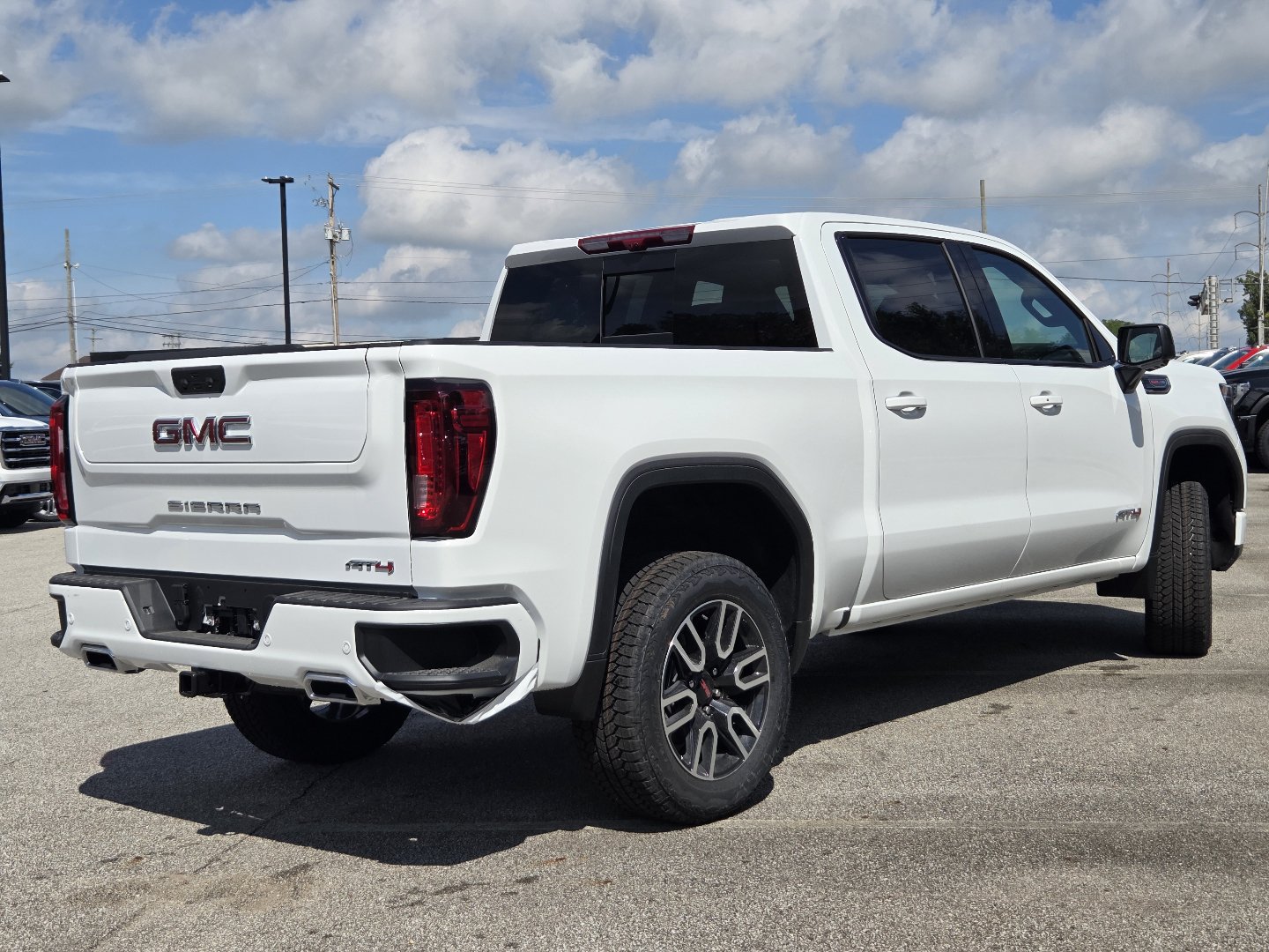 New 2026 GMC Sierra 1500 AT4 w/ AT4 Premium Package AWD/4WD image 20