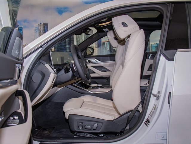 New 2026 BMW 430i xDrive w/ Premium Package image 19