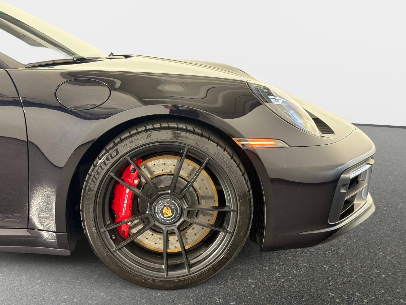 Used 2024 Porsche 911 Targa 4 GTS image 21