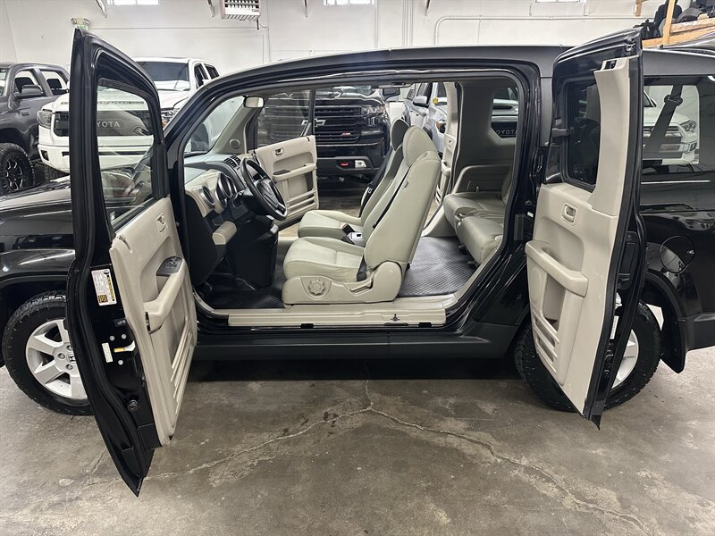 Used 2009 Honda Element EX image 11