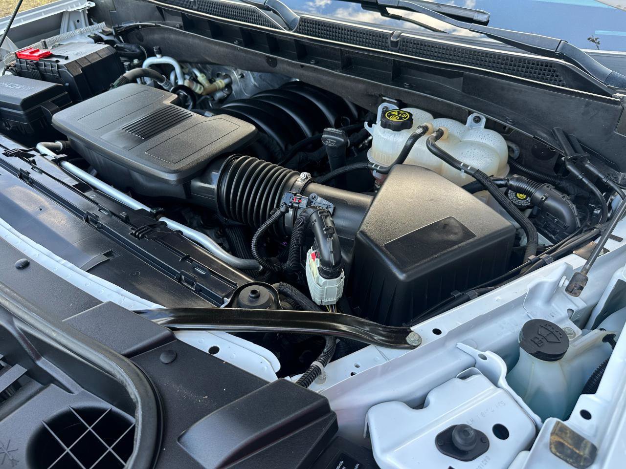 Used 2023 GMC Yukon XL AT4 image 62