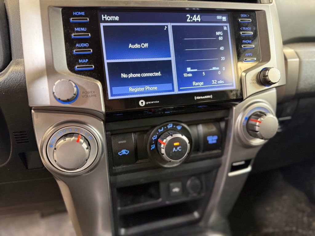 Used 2020 Toyota 4Runner SR5 AWD/4WD image 14