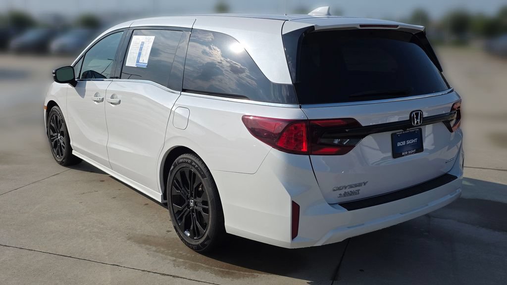 Certified 2025 Honda Odyssey Sport-L image 3