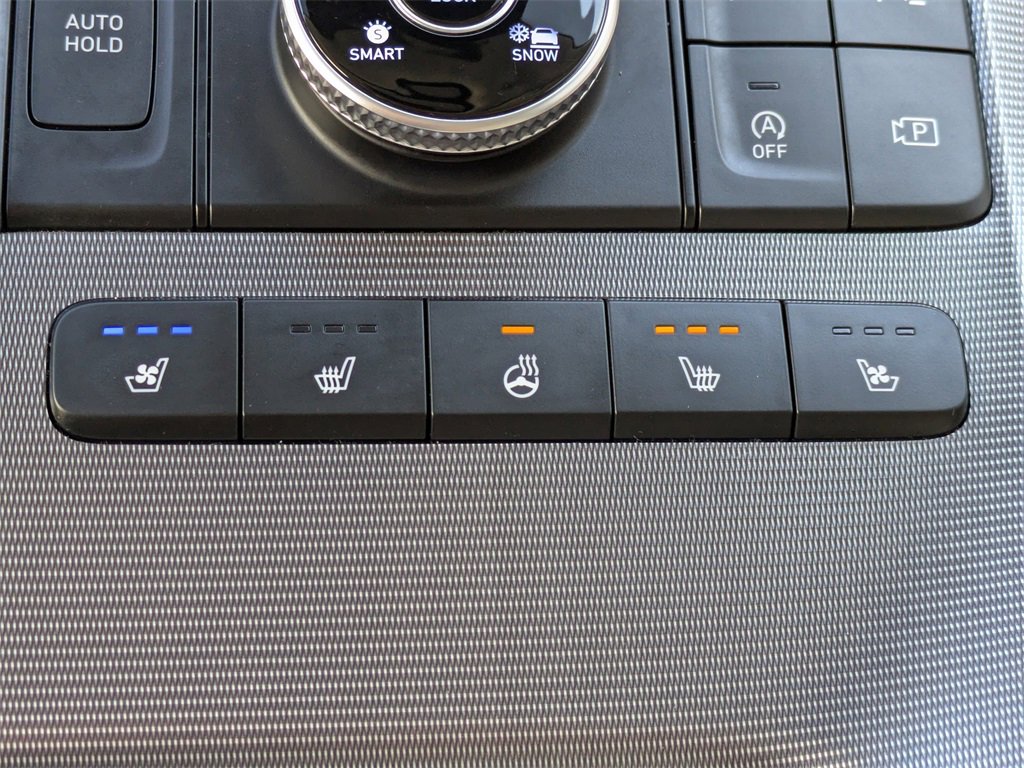 Used 2023 Hyundai Palisade Calligraphy image 25