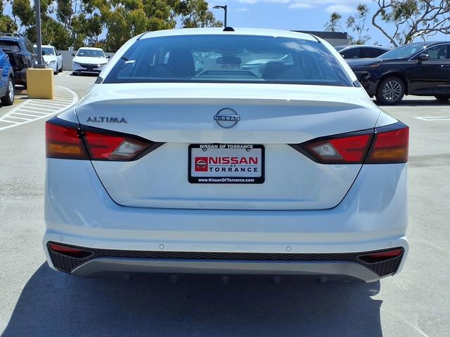 New 2026 Nissan Altima 2.5 SV FWD image 9