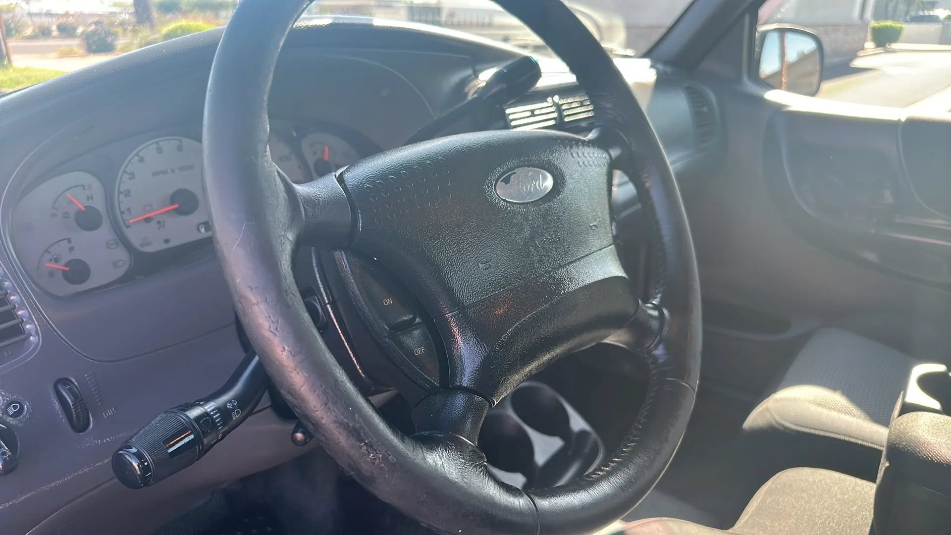 Used 2003 Ford Ranger XLT AWD/4WD image 10