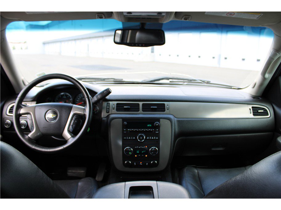 Used 2013 Chevrolet Silverado 2500 LTZ w/ LTZ Plus Package image 8