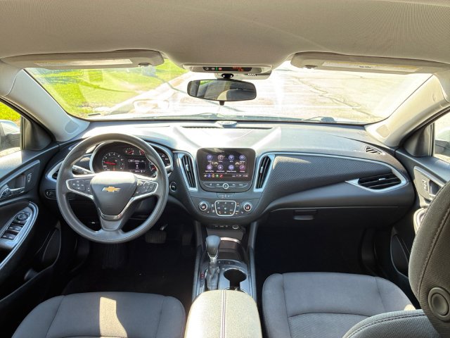 Used 2024 Chevrolet Malibu LT FWD image 13