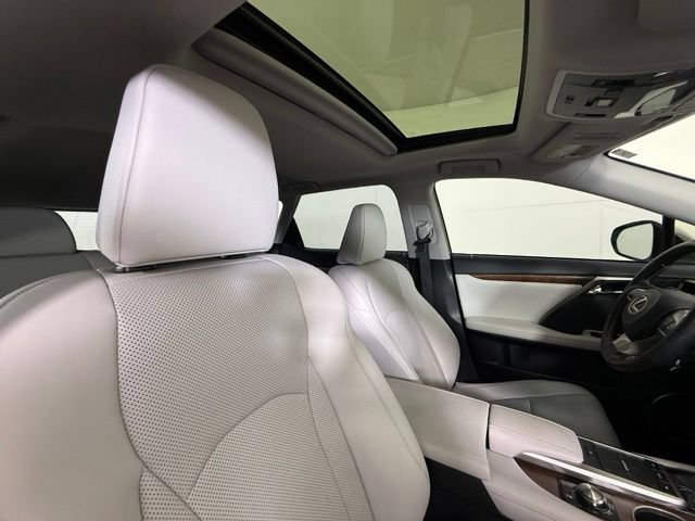Used 2022 Lexus RX 350L FWD w/ Premium Package image 35