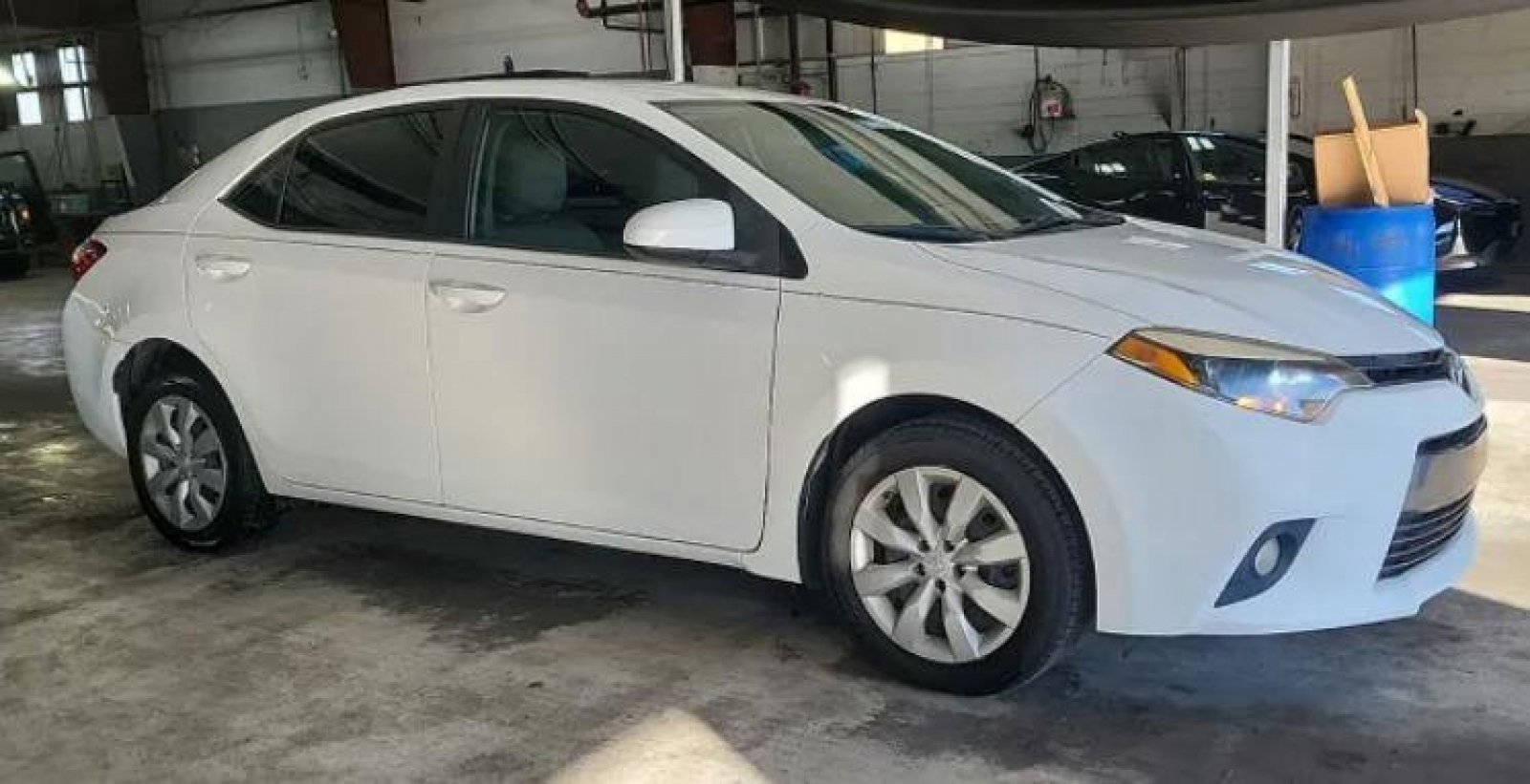 Used 2016 Toyota Corolla LE image 4