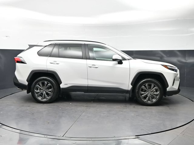Used 2024 Toyota RAV4 XLE Premium w/ Weather Package AWD/4WD image 4