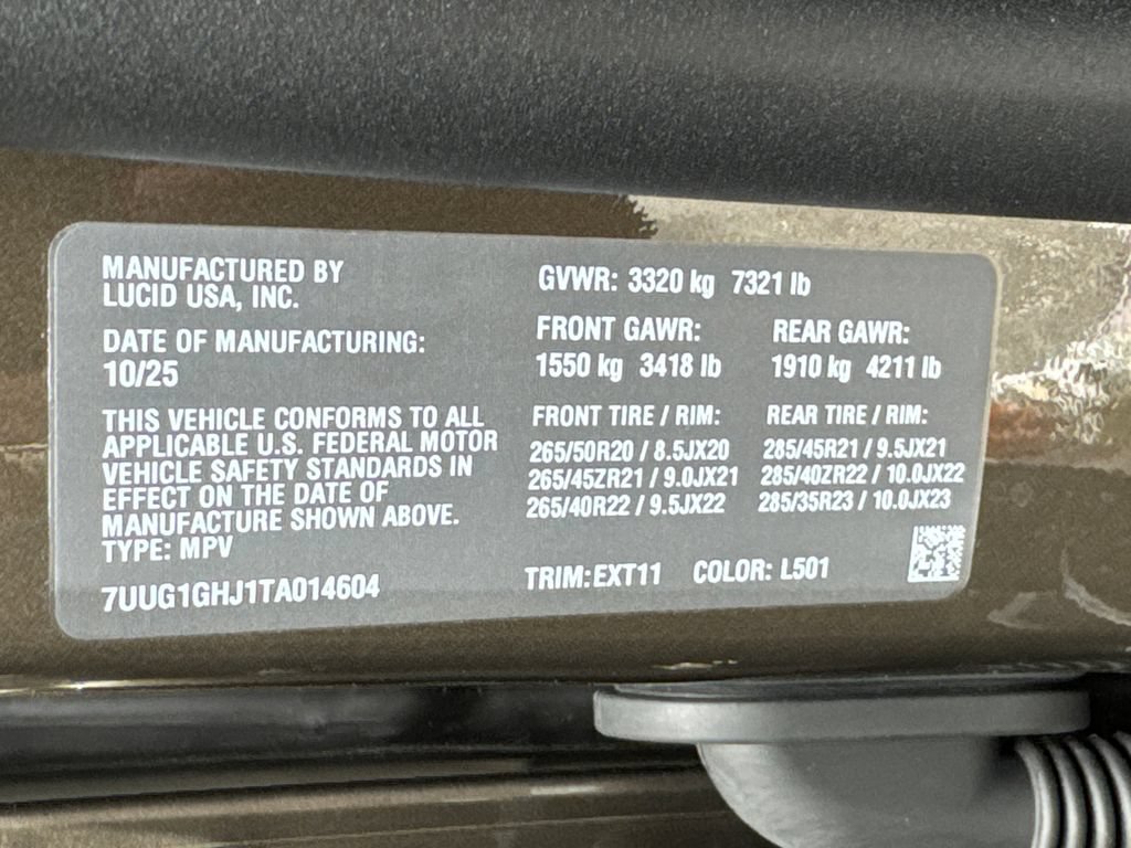 Used 2026 Lucid Gravity Grand Touring AWD/4WD image 32