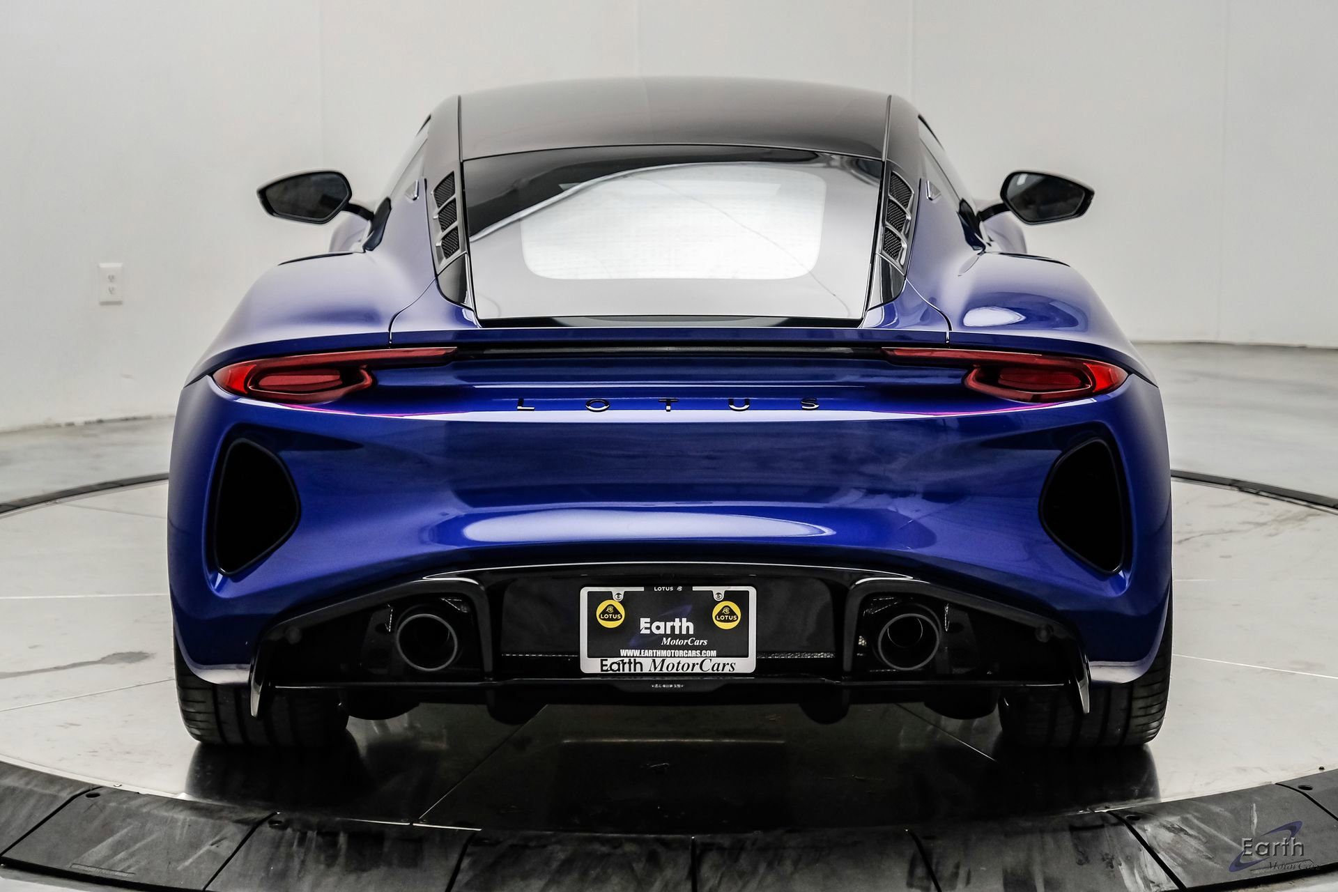 New 2026 Lotus Emira SE RWD image 16