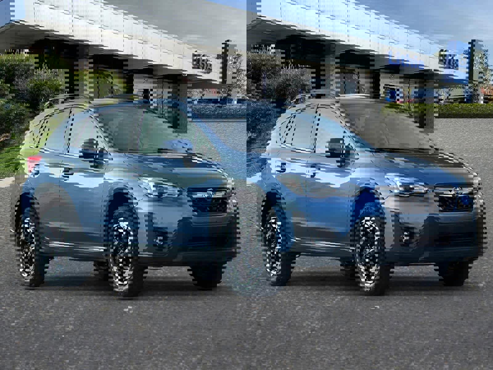 Used 2022 Subaru Crosstrek 2.5i Limited w/ Moonroof Package 2 image 9